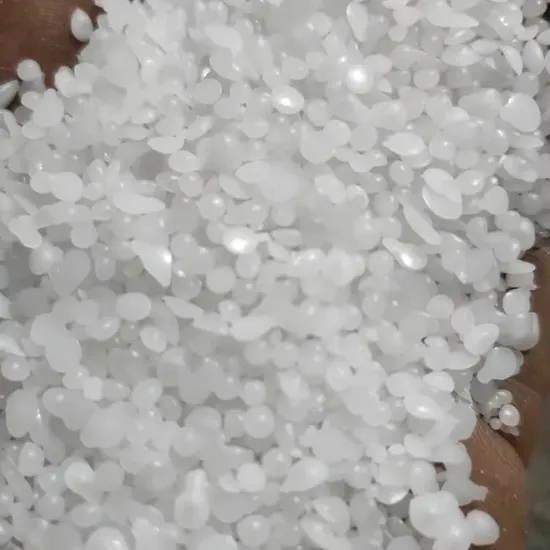 Paraffin Microcrystalline Wax Available 70# 75# 80# 90# for Candle Manufacturing 