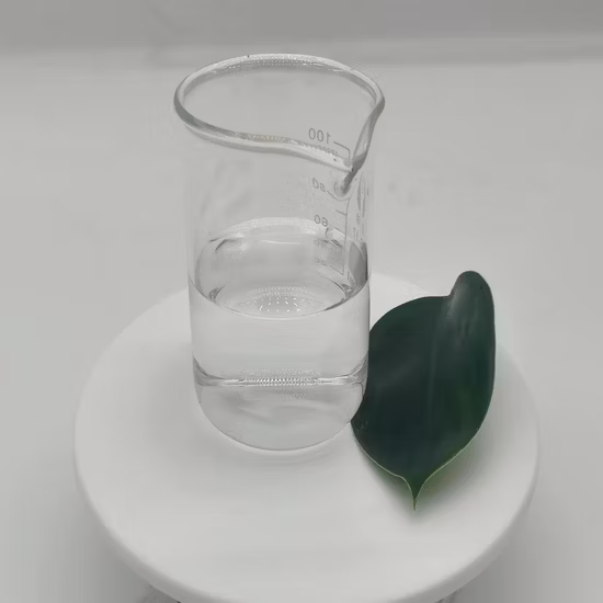Free Sample White Mineral Oil, Light Liquid Paraffin, Cosmetic Grade White Oil with Competitive Price