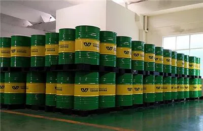 OEM Industrial Lubricating Oil 25# 45# Transformer Oil Industrial White Oil 